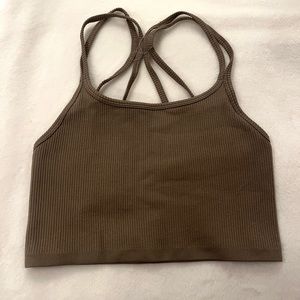 brown workout tank